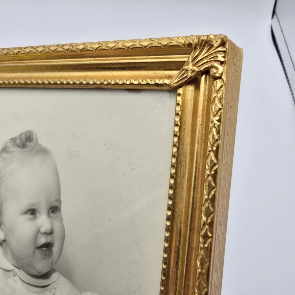 MCM Brass/Gold Tone Metal Picture Frames With Photo Of‎ Baby Girl